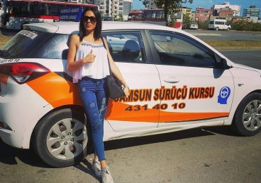 Sürücü Kursu Personelimiz: Hizmet İçi Eğitimle Her Zaman En İyisi İçin Çalışıyor 